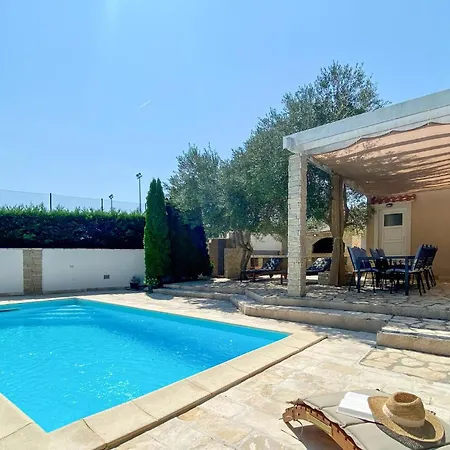 V Holiday home Dobropoljana