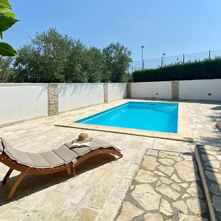 Stunning In With House Sea View